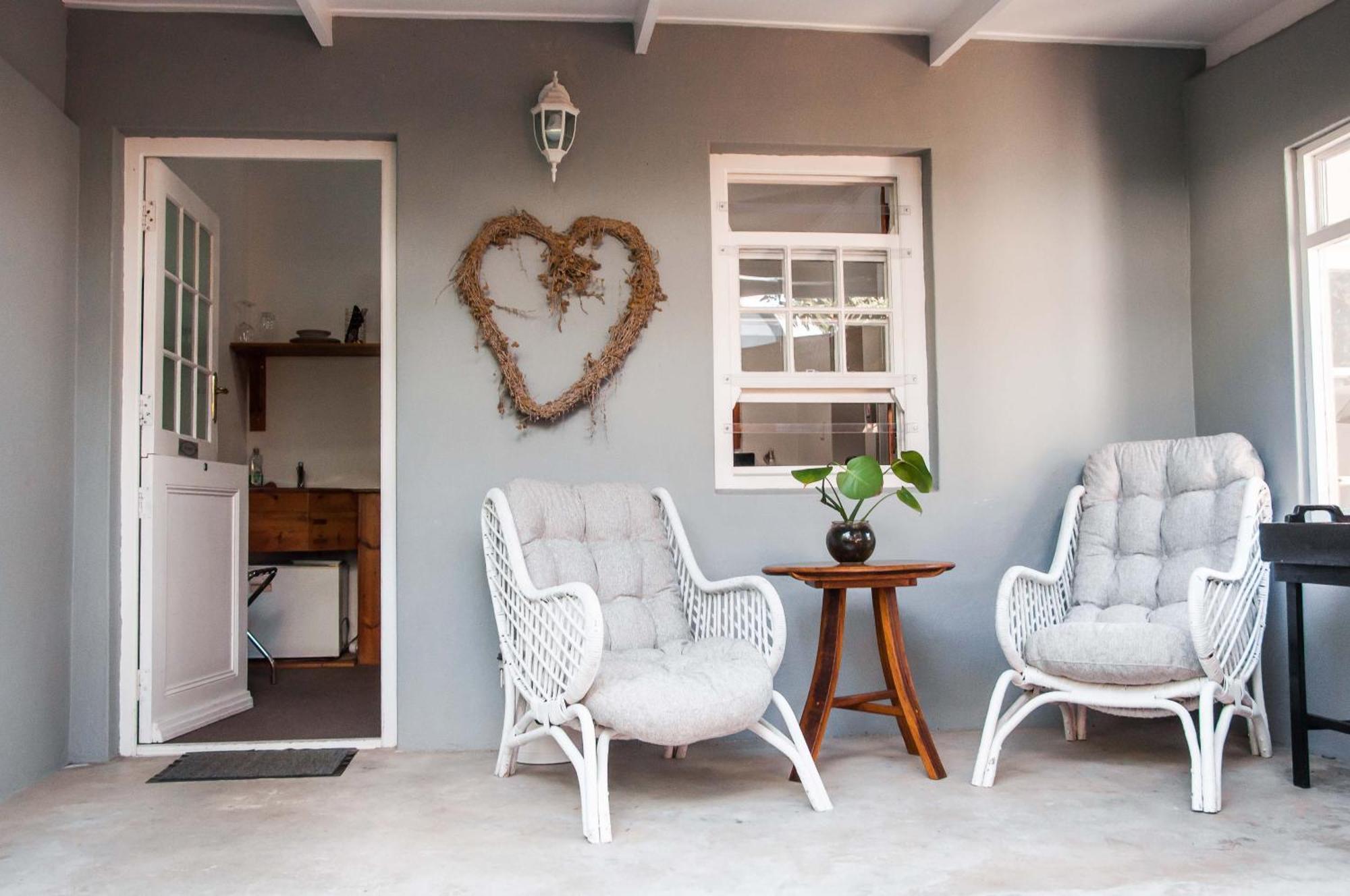 6 On Kloof Guest House Bredasdorp Exterior foto